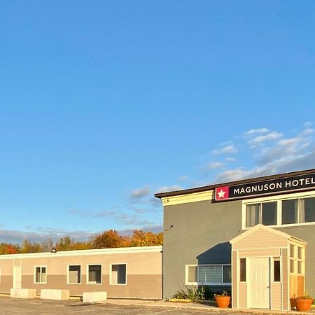Magnuson Hotel Vow Palmerston Kültér fotó